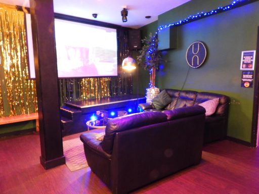 Lounge seating